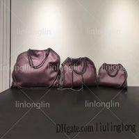 Colour 7