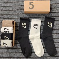3.(3 pairs, color shown in the picture)