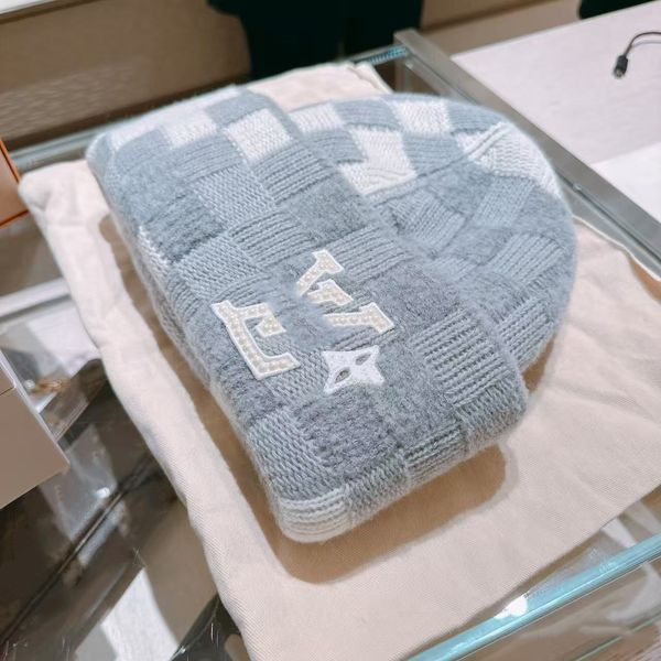 Designer Bean Hat Women Woolen Hat Fisherman Hat Luxury Classic Fashion Winter Wool Warm Belt Box Gift VVX